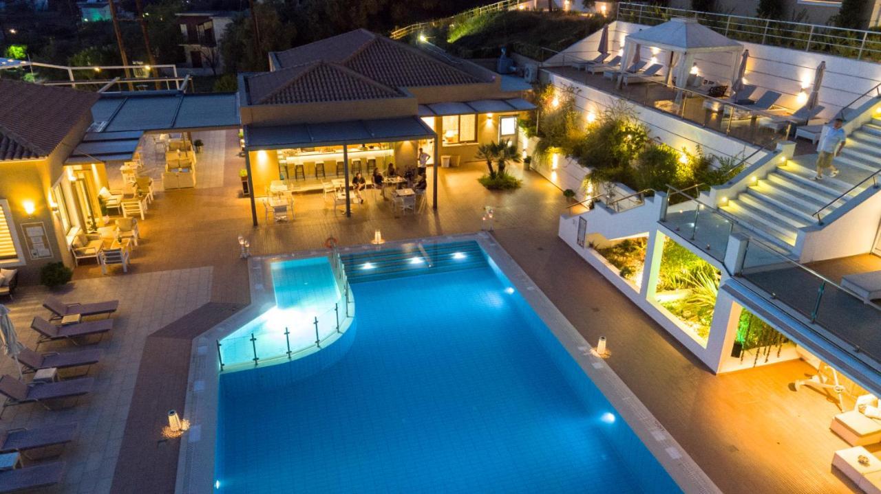 Skiathos Premier ترولو المظهر الخارجي الصورة